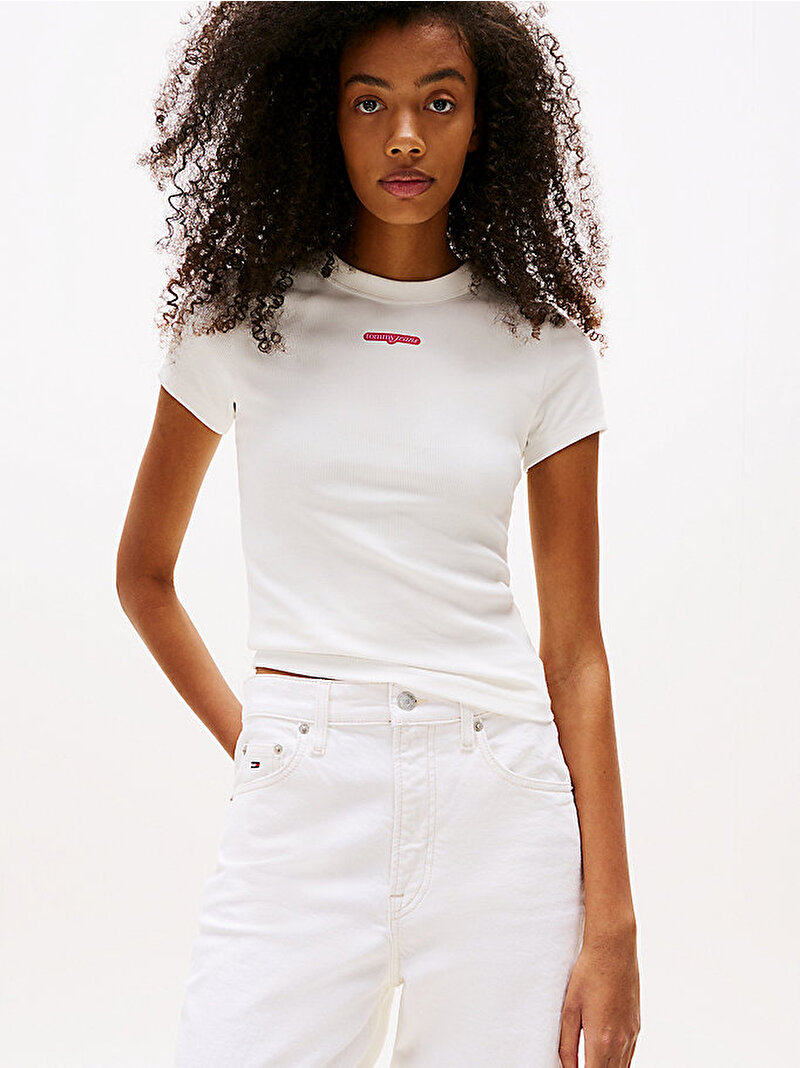 Kadın TJW Slim Label T-shirt Ekru DW0DW21402YBL