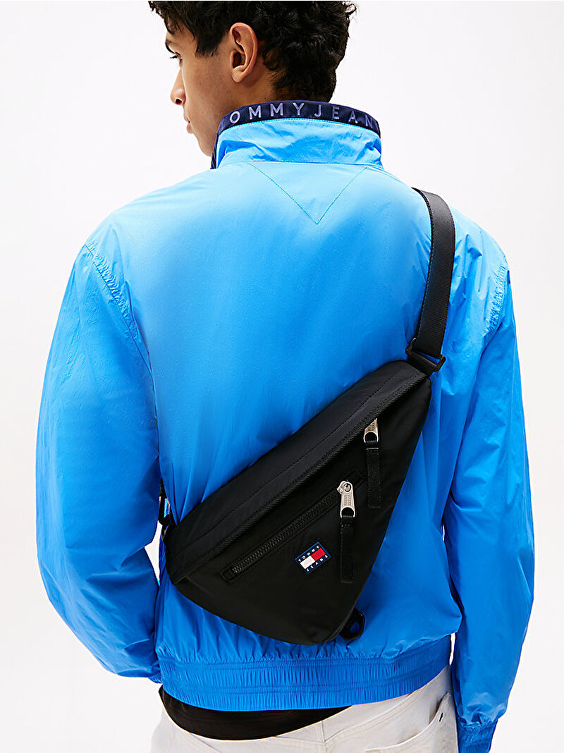 Erkek TJM Urban Sling Bel Çantası Siyah AM0AM13392BDS