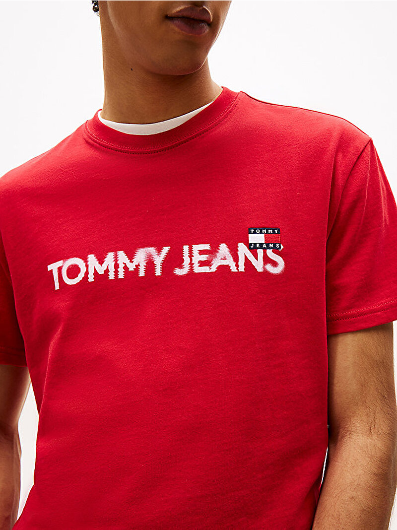 Erkek TJM Regular Badge Play T-shirt Kırmızı DM0DM21585XLE
