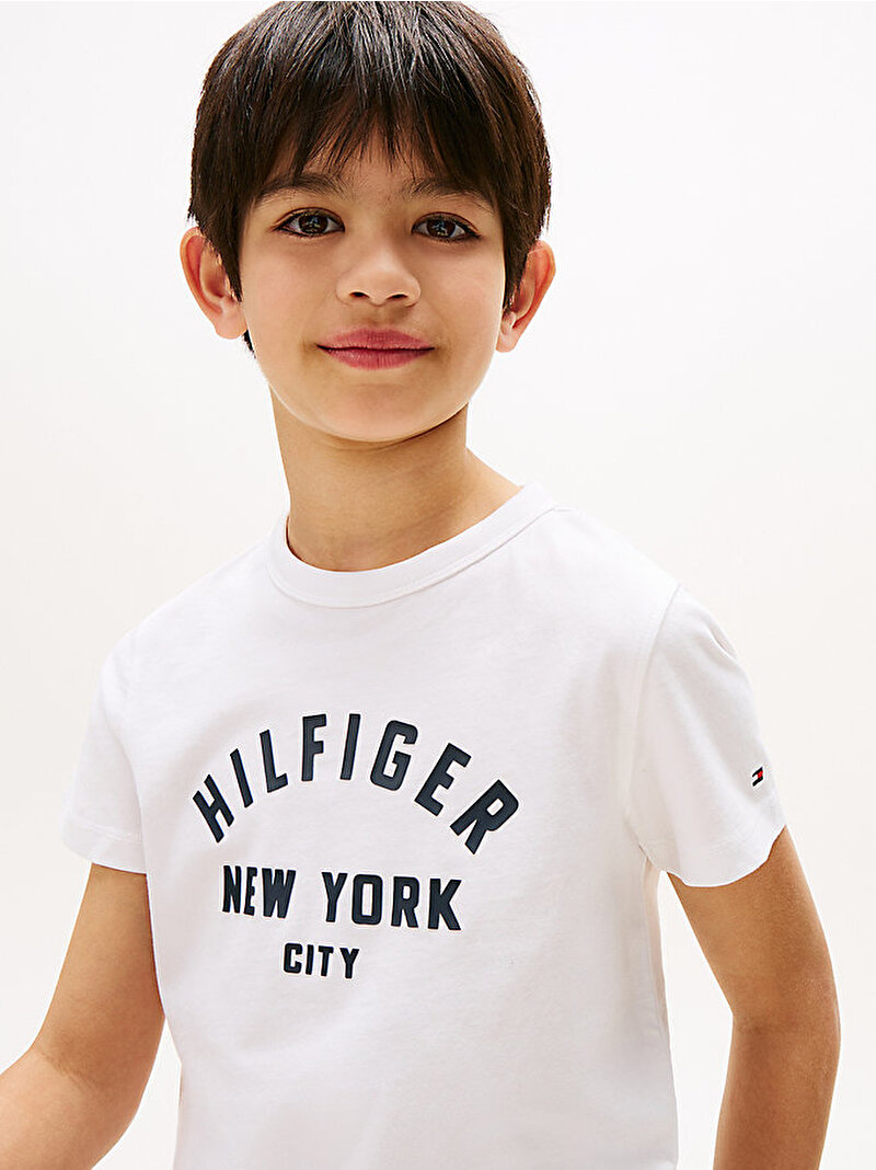 Erkek Çocuk Curved Hilfiger Graphic T-shirt Beyaz  KB0KB09800YBR