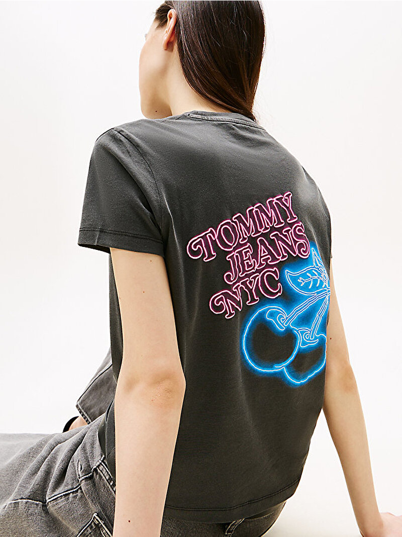 Kadın TJW Regular Neon Cherry T-shirt Gri DW0DW221120GJ