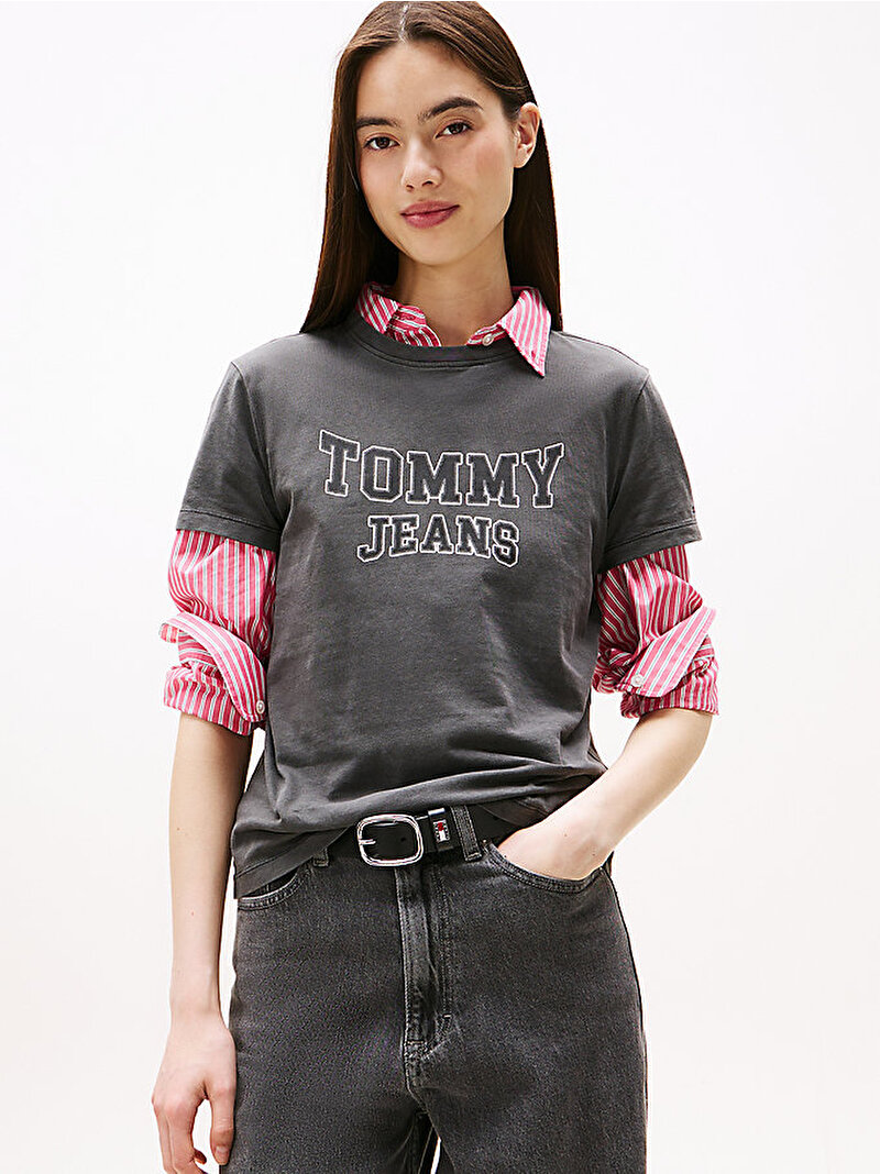 Kadın TJW Regular Varsity T-shirt Gri DW0DW21966BDS