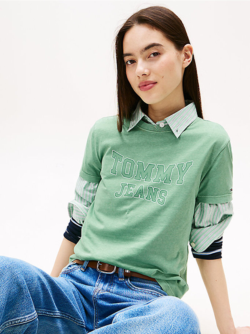 Kadın TJW Regular Varsity T-shirt Yeşil DW0DW21966MAS