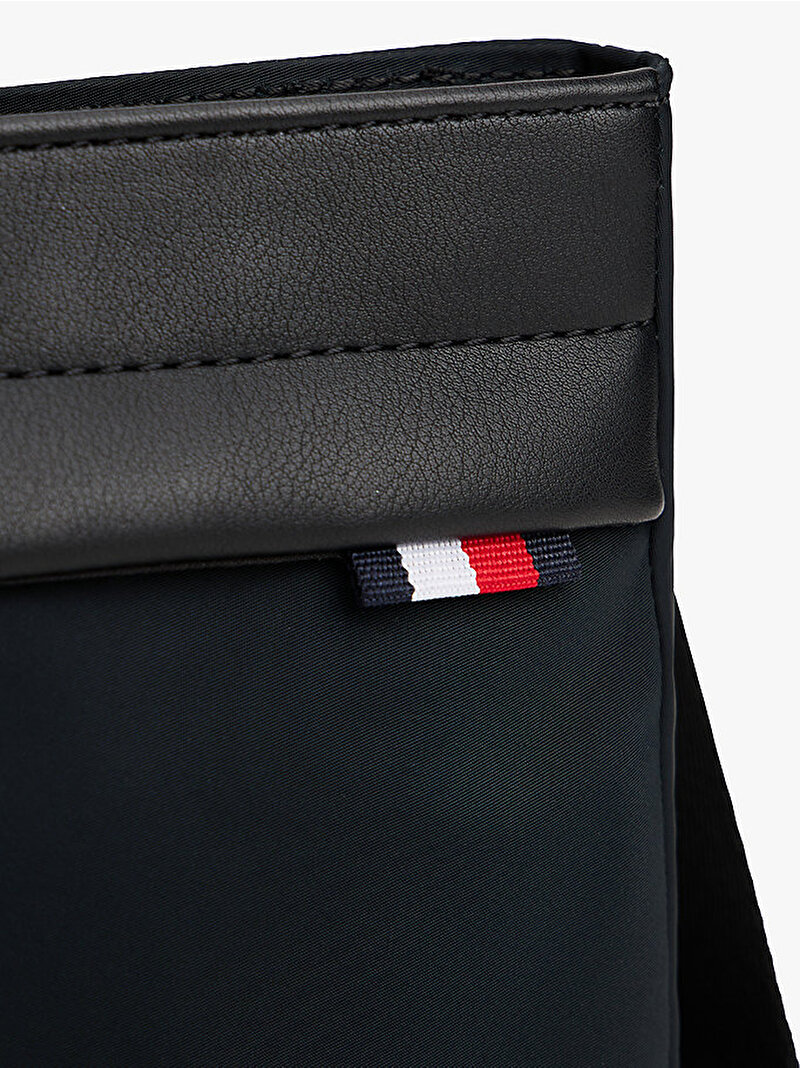 Erkek TH Nylon Mini Çapraz Çanta Siyah AM0AM13620BDS