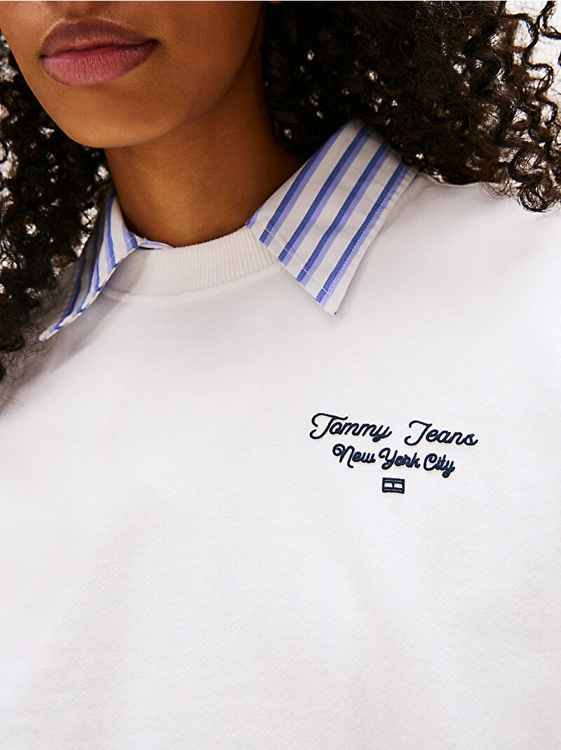 Kadın TJW Regular Esssential Logo Sweatshirt Ekru DW0DW21960YBL