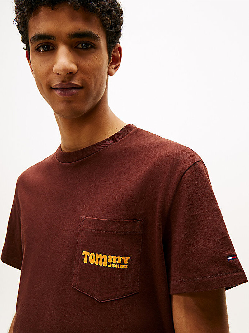 Erkek TJM Regular Font Play T-shirt Kahverengi DM0DM22050GS7
