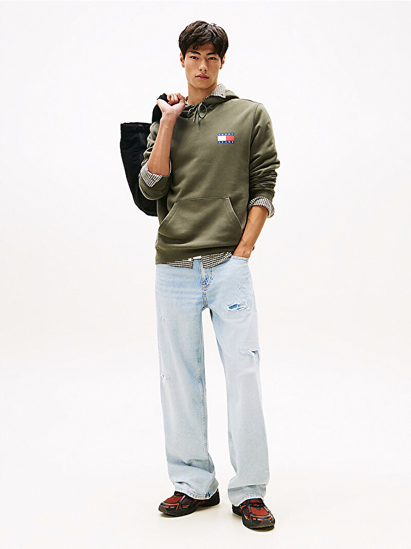 Erkek TJM Regular Essential Sweatshirt Yeşil DM0DM20738MRH