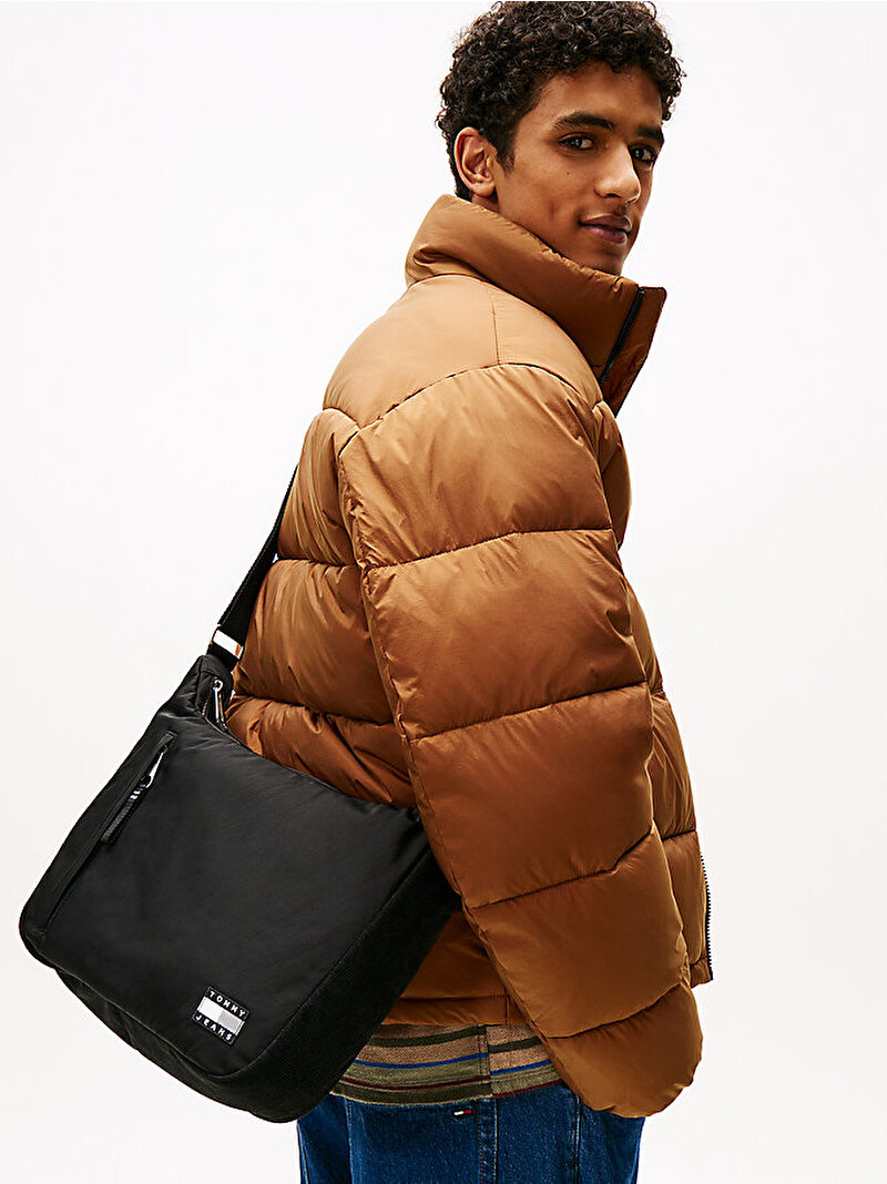 Erkek TJM Daily Tech Çapraz Çanta Siyah AM0AM13719BDS