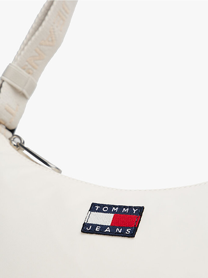 Kadın TJW Essential Daily Omuz Çantası Beyaz  AW0AW17888YBH