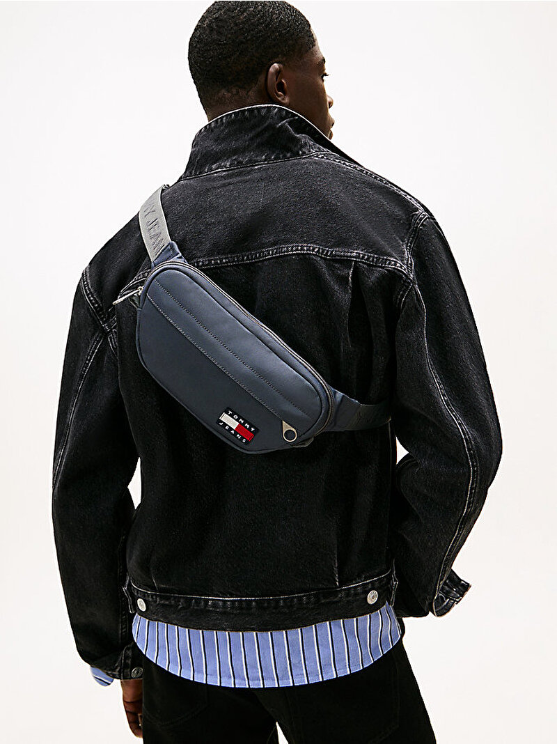 Erkek TJM Essential Daily Bel Çantası Gri AM0AM13701PSN