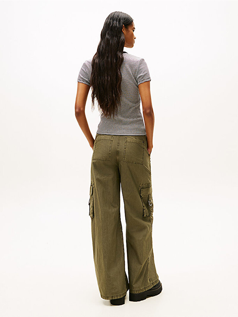 Kadın TJW Slim Essential T-shirt Siyah DW0DW173830AP