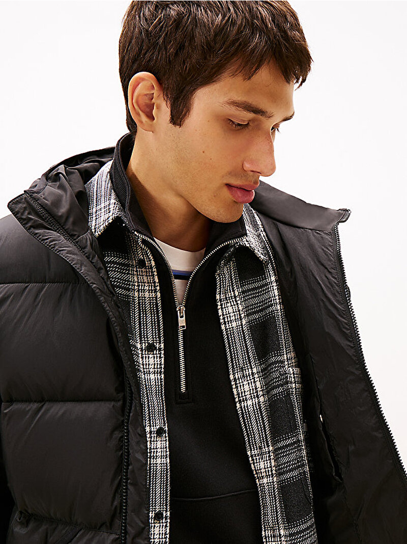 Erkek TJM Vail Hooded Puffer Mont Siyah DM0DM22296BDS