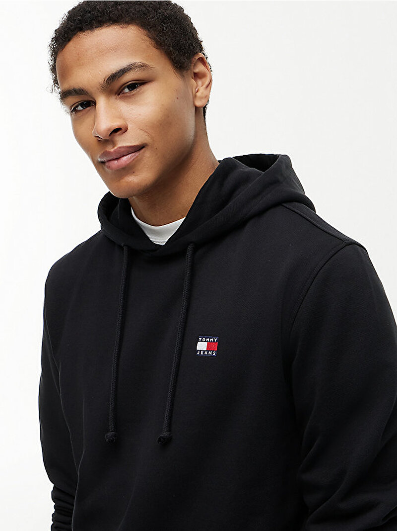 Erkek TJM Regular Badge Hoodie Siyah DM0DM21922BDS