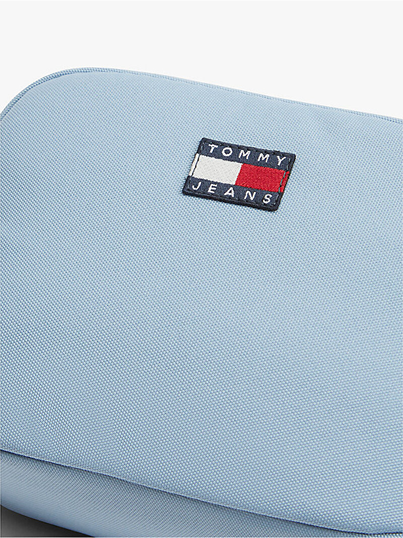Kadın TJW Essential Daily Çapraz Çanta Mavi AW0AW18769DAR