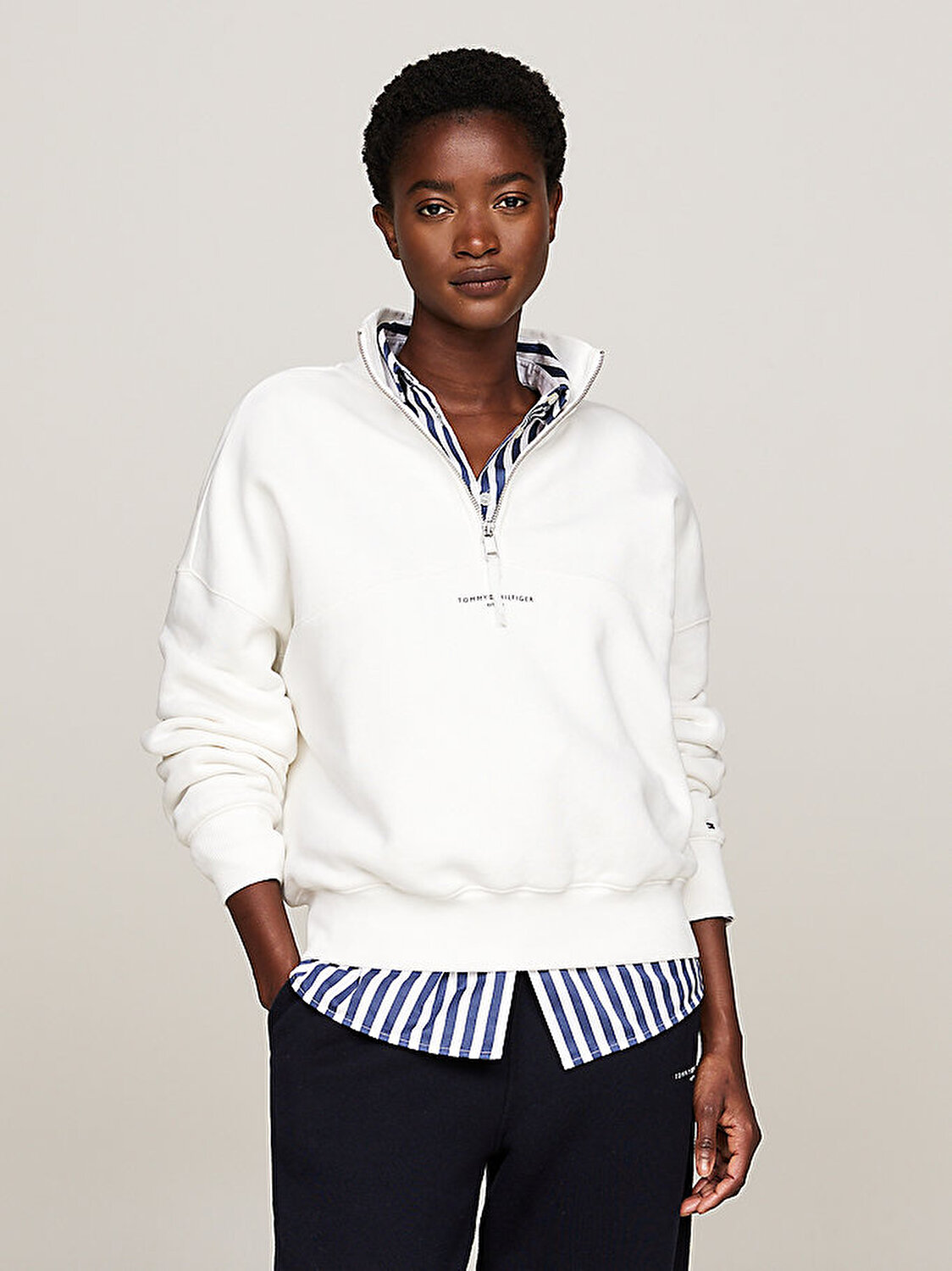 Kad n Sweatshirt ve Hoodie Modelleri Tommy Hilfiger
