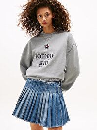 Kadın Tommy Girl Graphic Sweatshirt