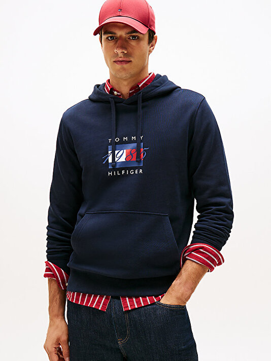 Erkek Linear Flag Graphic Sweatshirt