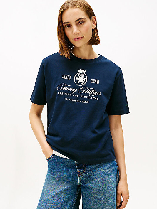 Kadın Varsity Crest Relax T-shirt