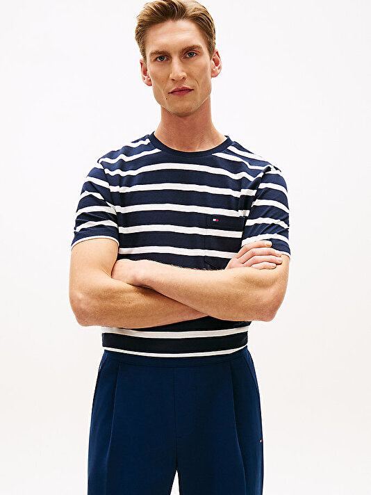 Erkek Essential Regular Fit Stripe T-shirt