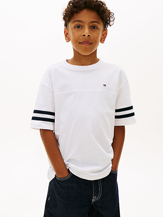 Erkek Çocuk Varsity Stripes T-shirt